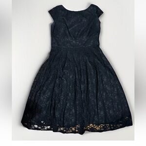 Elegant Black Lace Midi Dress